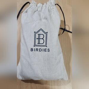 NWOT Velvet BIRDIES SIZE 8